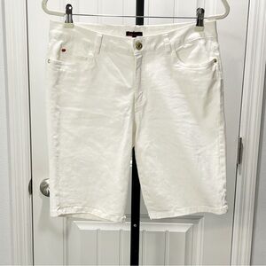 Sofia Vegara Shorts Denim White Bermuda Size 8 Five Pocket Stretch